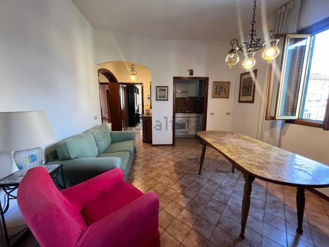 Appartamento in vendita a Prato, Toscana