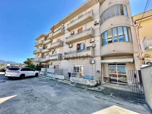Appartamento in vendita a Balestrate, Sicilia