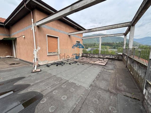 Appartamento in vendita a Albino, Lombardia
