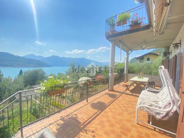 Appartamento in vendita a Comunità montana del Sebino bresciano, Sale Marasino