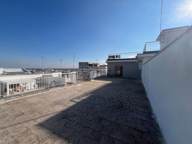 Attico in vendita a Puglia, Bari