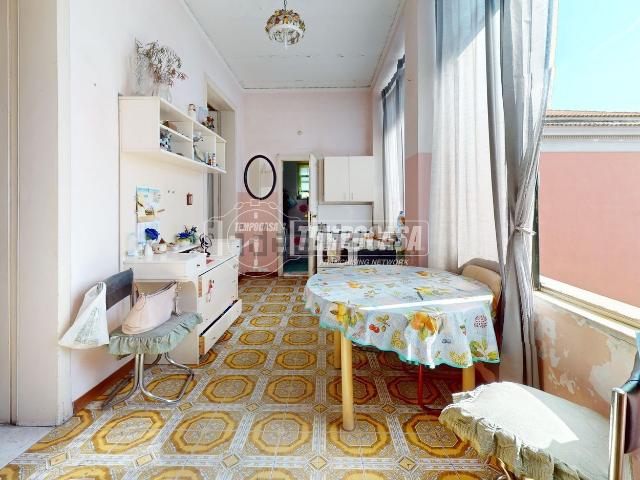 Appartamento in vendita a Borgo San Lorenzo, Aversa