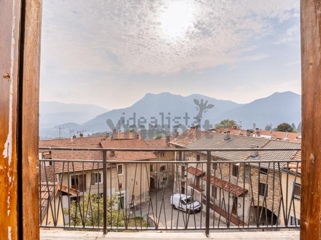 Appartamento in vendita a Bosco Valtravaglia, Montegrino Valtravaglia