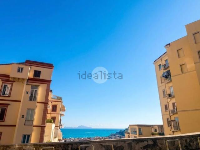 Appartamento in vendita a Municipalità 1, Campania