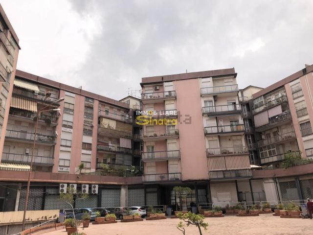 Appartamento in vendita a Paternò, Sicilia