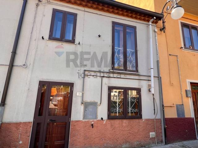 Appartamento in vendita a Colle Sannita, Campania