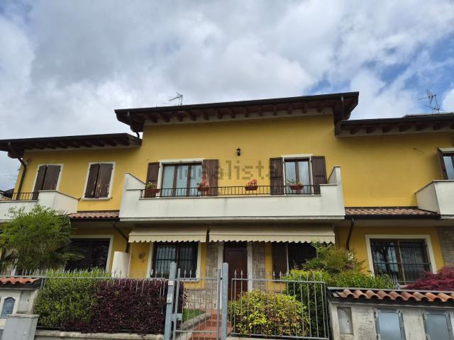 Appartamento in vendita a Martignana Di Po, Lombardia