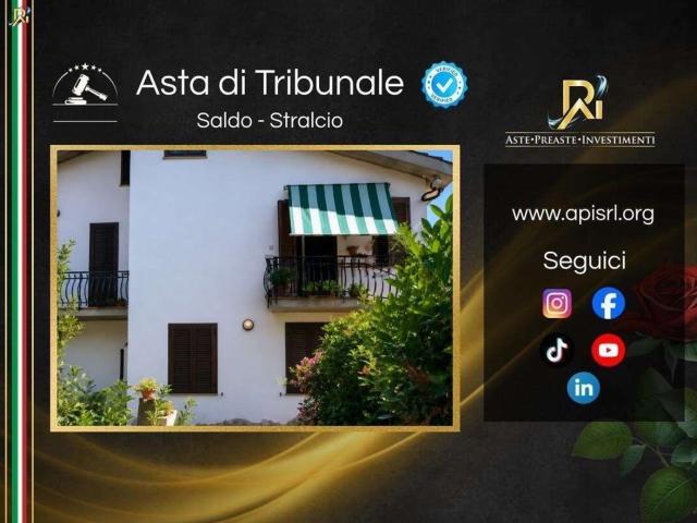 Appartamento in vendita a Canino, Viterbo