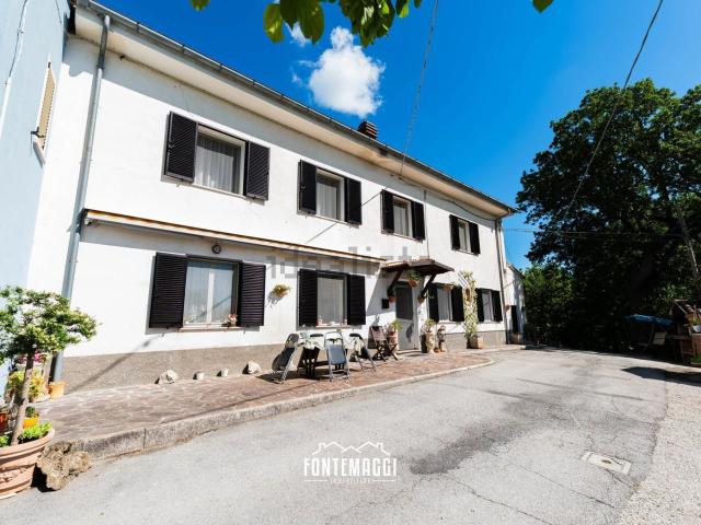 Appartamento in vendita a Marche, Pesaro E Urbino