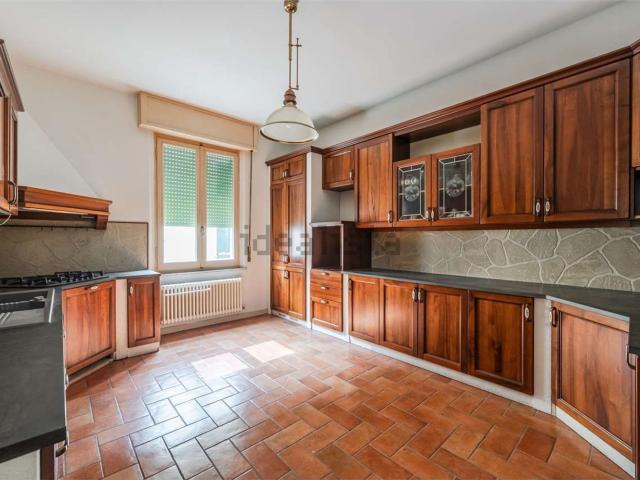 Appartamento in vendita a Fidenza, Parma