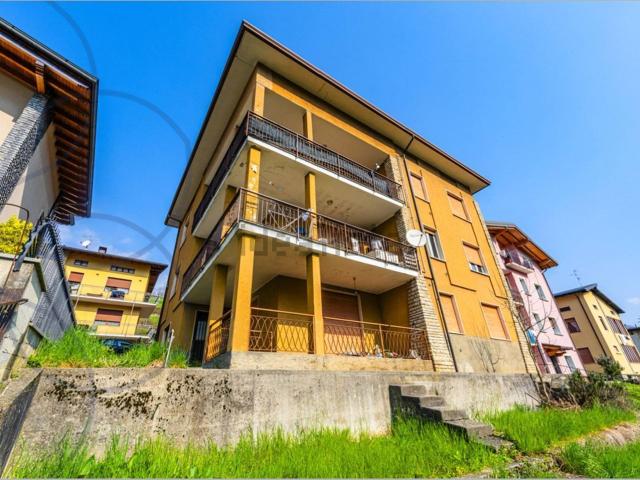 Appartamento in vendita a Ponte Nossa, Lombardia