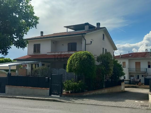 Appartamento in vendita a Castiglion Fiorentino, Toscana