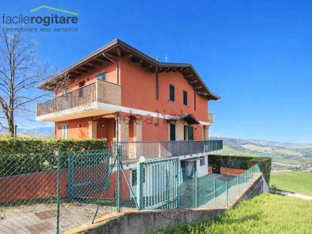 Appartamento in vendita a Montescudo, Trarivi