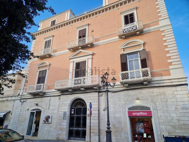 Appartamento in vendita a Trani, Barletta-Andria-Trani