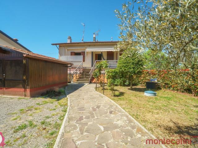 Appartamento in vendita a Marliana, Toscana