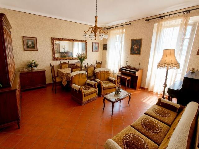 Appartamento in vendita a Chieri, Torino