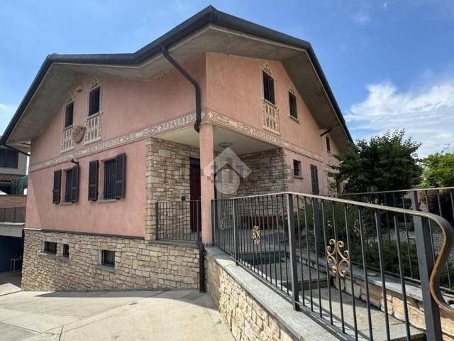 Appartamento in vendita a Cambiago, Lombardia