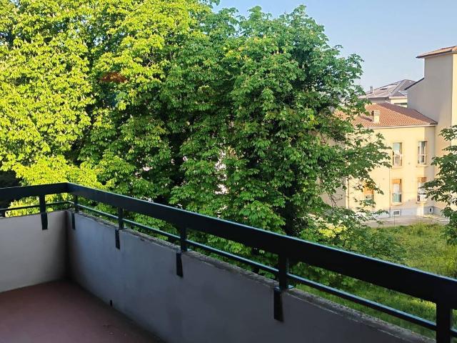 Appartamento in vendita a Istituto Missionario Sacro Cuore, Foligno