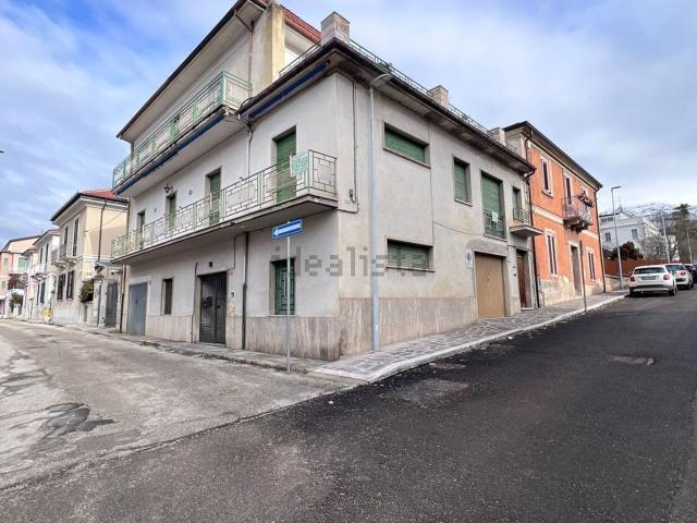Appartamento in vendita a Sulmona, Abruzzo