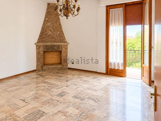 Appartamento in vendita a Stazione, Montale
