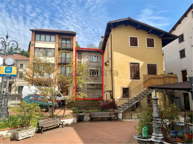 Appartamento in vendita a Schio, Veneto