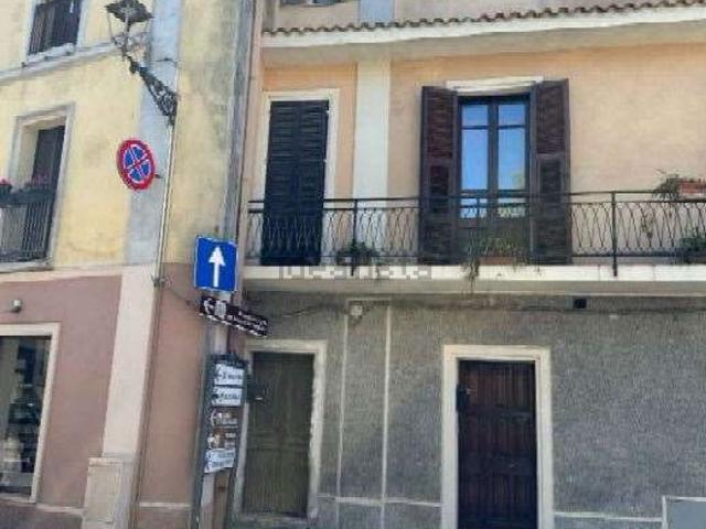 Appartamento in vendita a Isili, Sardigna/Sardegna