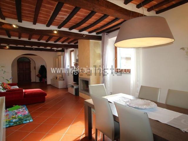 Appartamento in vendita a Chiusi Città, Toscana