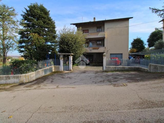 Appartamento in vendita a Contrada Ricciola, Marche