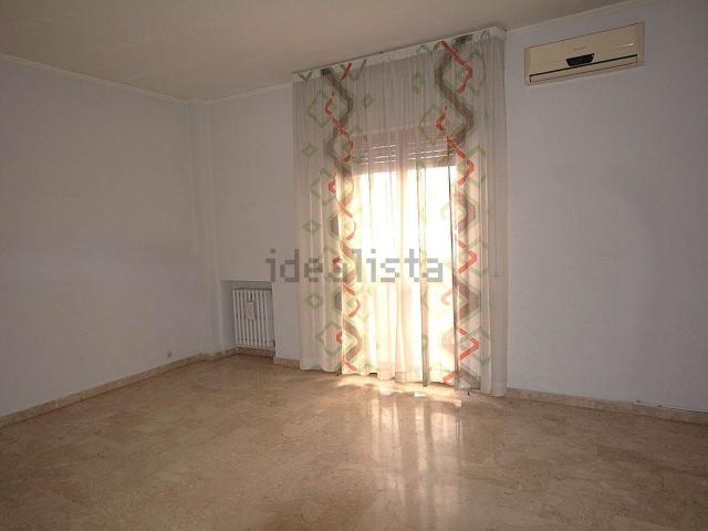 Appartamento in vendita a Taranto