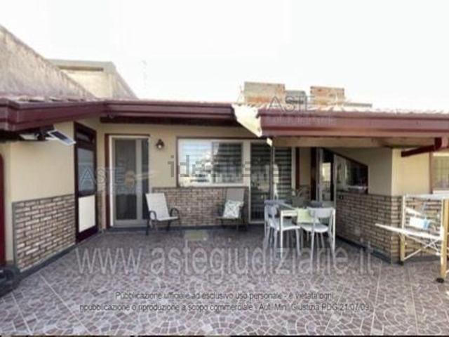 Appartamento in vendita a Adrano, Sicilia