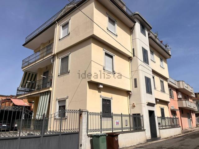 Appartamento in vendita a Casapulla, Campania