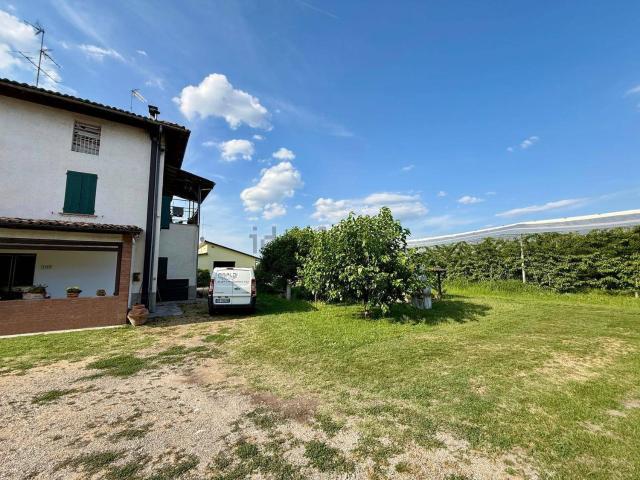 Appartamento in vendita a Unione di comuni Terre di Castelli, Vignola
