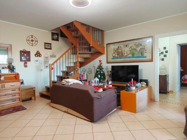 Attico in vendita a Cabanette, Piemonte