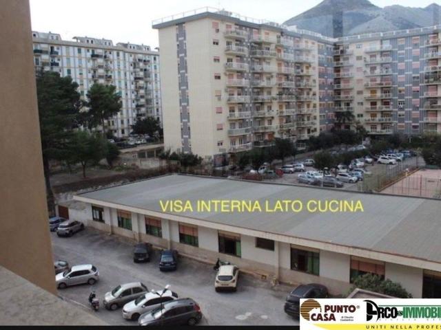 Appartamento in vendita a V Circoscrizione, Palermo