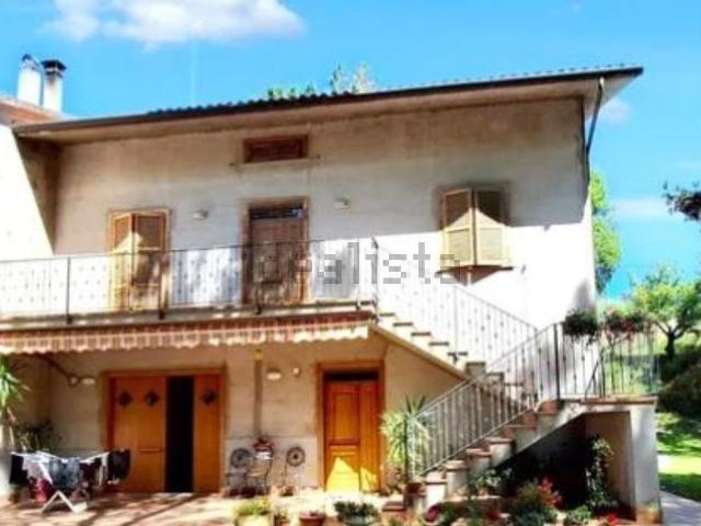 Appartamento in vendita a Marche, Macerata
