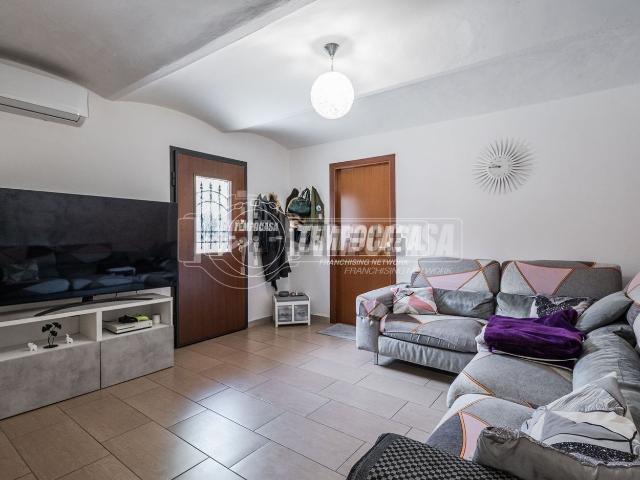Appartamento in vendita a Tresinaro - Secchia, Re