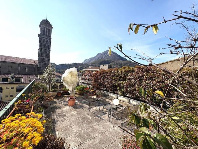 Appartamento in vendita a Castello, Lecco