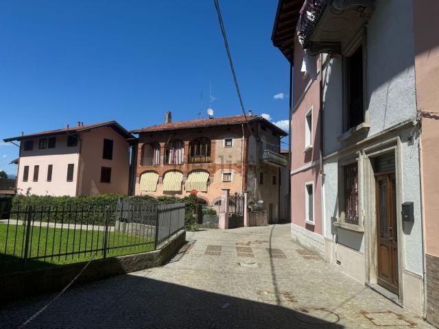 Appartamento in vendita a Comunità Montana Valli del Verbano, Mesenzana