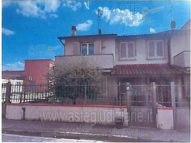 Appartamento in vendita a Agliana, Toscana