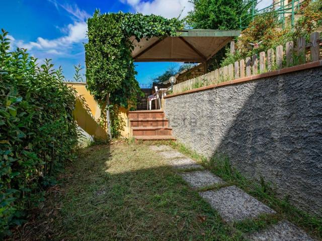 Appartamento in vendita a Ravacciano, Siena