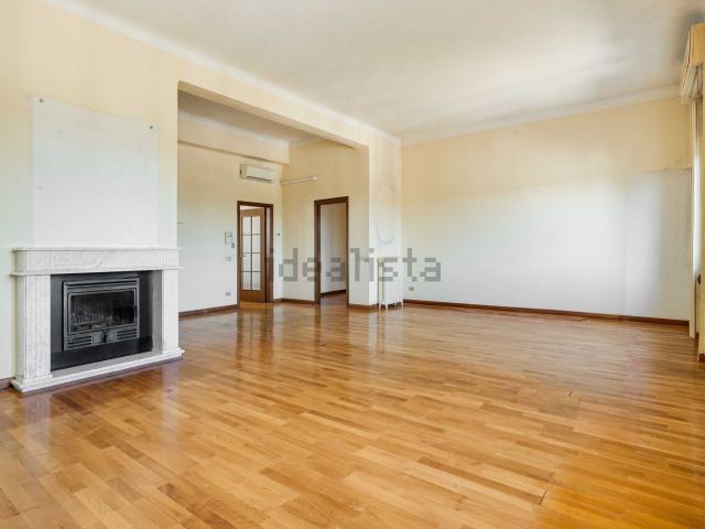 Appartamento in vendita a Busto Arsizio, Lombardia