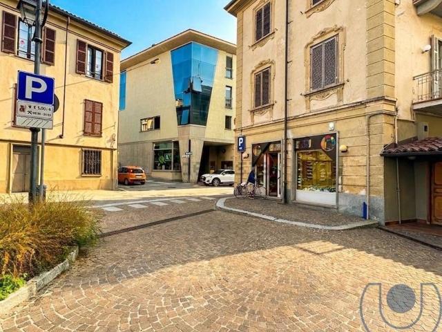 Appartamento in vendita a Chieri, Torino