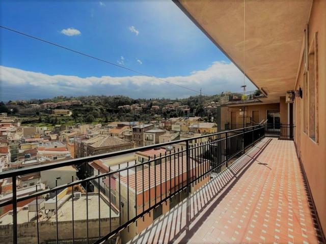 Appartamento in vendita a Bronte, Catania
