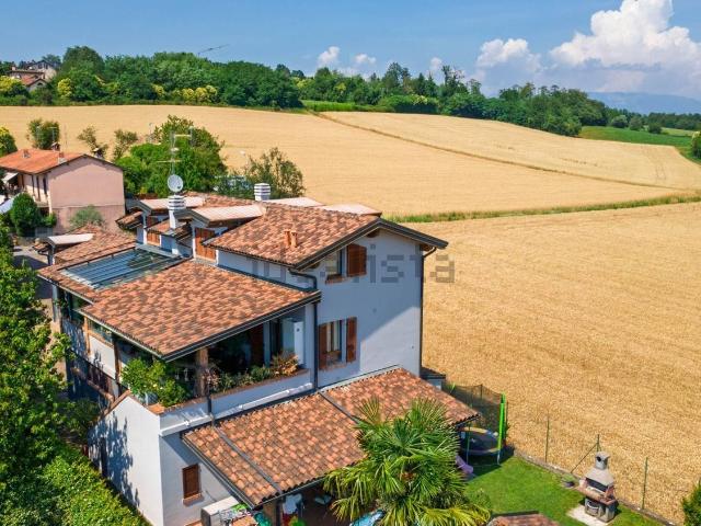 Appartamento in vendita a Usmate, Usmate Velate