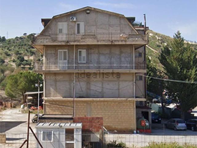 Appartamento in vendita a Pietraperzia, Sicilia