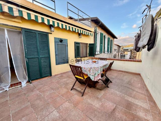 Appartamento in vendita a Imperia, Liguria