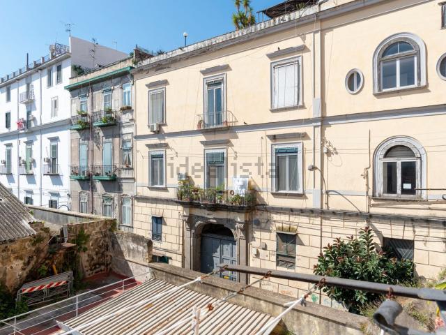 Appartamento in vendita a Municipalità 2, Campania