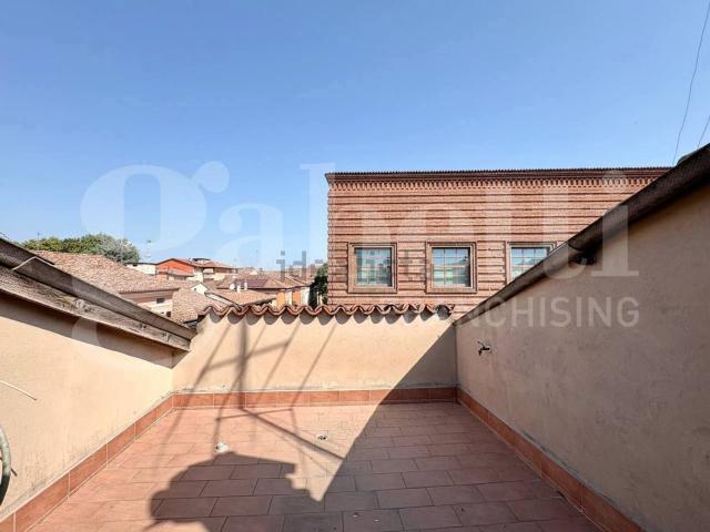 Appartamento in vendita a Centro storico, Cremona