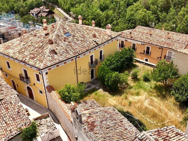 Appartamento in vendita a Carapelle Calvisio, Abruzzo