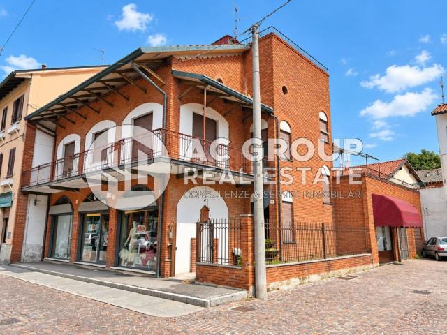 Appartamento in vendita a Solaro, Milano